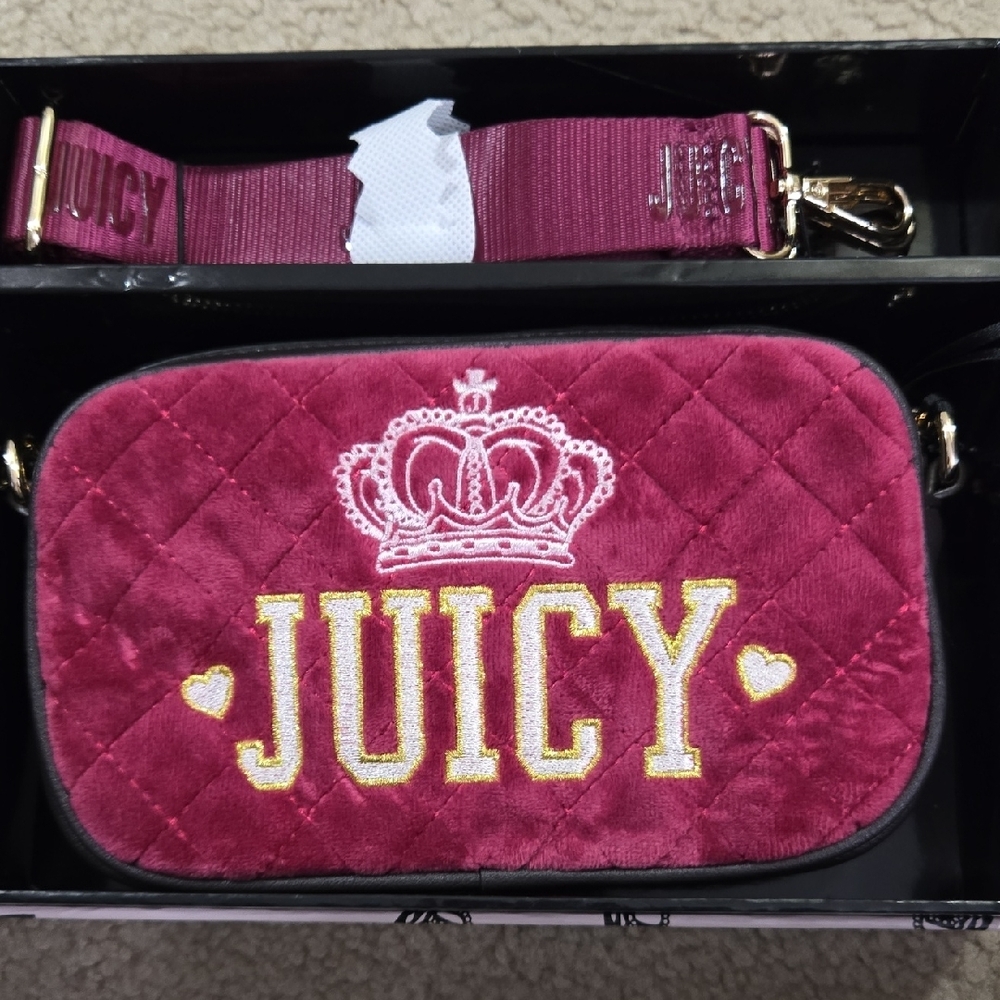 Juicy Couture Burgundy Quilted Bag with Gold Accents - Picture 6 of 13
